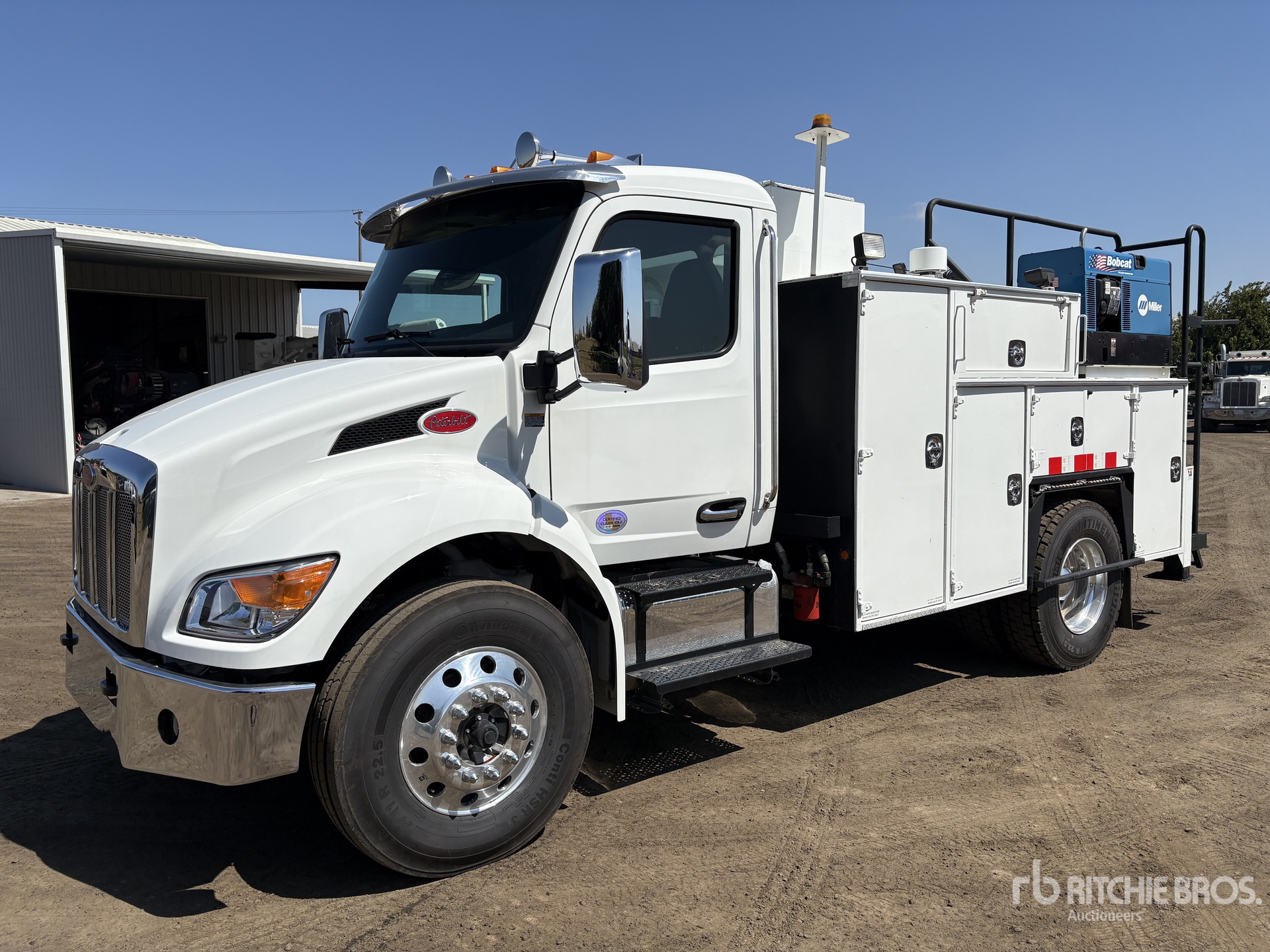 2025 Peterbilt 567 Service Truck