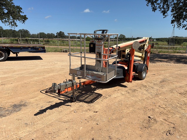 2006 JLG T-350 Towable Lift