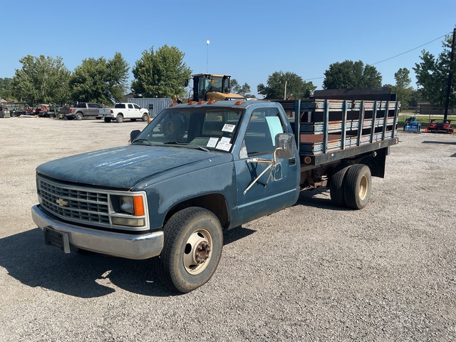 1990 Chevrolet 3500 Flatbed Truck 1990 Chevrolet 3500 Flatbed Truck