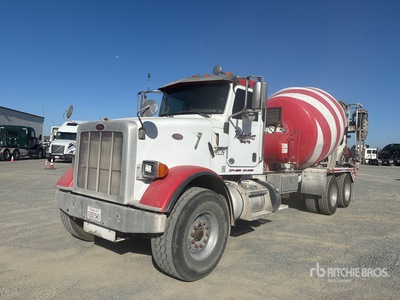 2015 Peterbilt 365 8x4 Mixer vrachtwagen