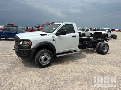 2024 Ram 5500 4x4 الكابينة والهيكل (Unused)