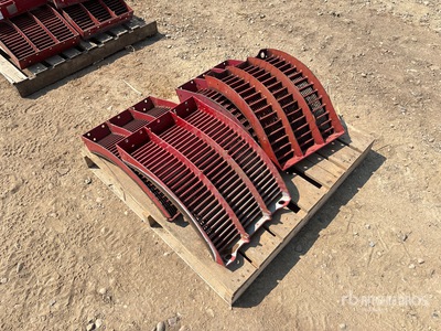 Quantity of (4) Wklęsły kombajn - Fits Case IH Combine