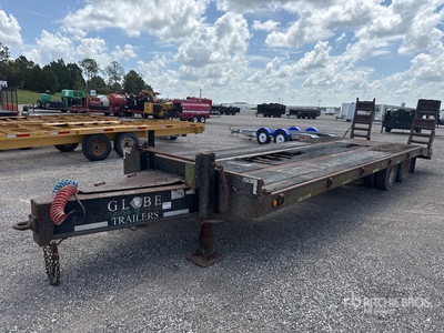 2006 Globe Trailers GTTF20-35 34 ft T/A Equipment Trailer