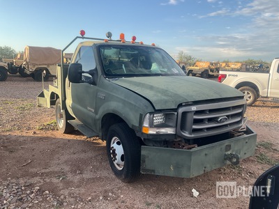 2004 Ford F-350 Super Duty Aircraft Pushback Tractor