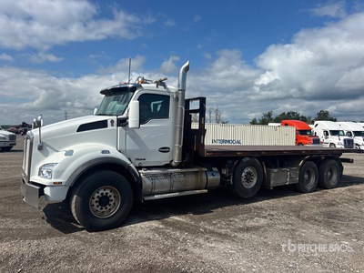 2018 Kenworth T880 8x4 Camión rodante