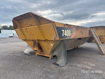 Articulated Dump Truck Body - Fits Cat 740B