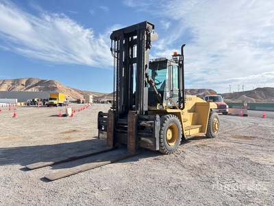2001 Hyster H400HD 40000 lb Pneumatic Tire Carrelli Elevatori