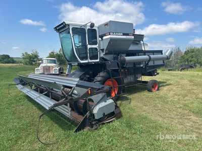 Gleaner M2 コンバイン