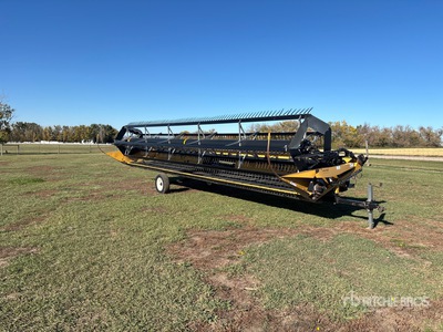2005 Honey Bee SP30 30 ft Draper Combine Header
