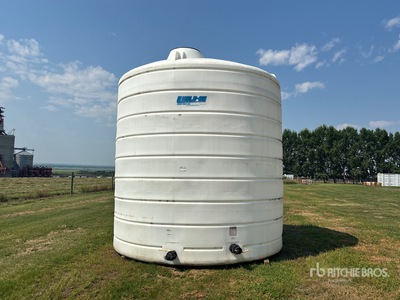 Hold-On 10000 gal Fertilizer Tank