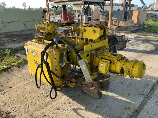 Yale EEW7.5-57RT25S2T Electric 7.5 ton Material Hoist Yale EEW7.5-57RT25S2T Electric 7.5 ton Material Hoist
