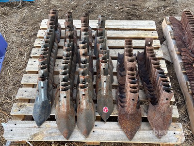 Quantity of (66) Knock On Cultivator spikes