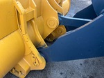 Chassis with Clavijas y bujes del mecanismo de inclinación