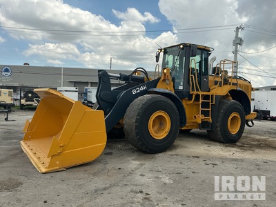 2012 John Deere 824K Wheel Loader