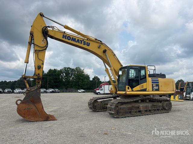 2013 Komatsu PC 360 LC-10 Tracked Excavator