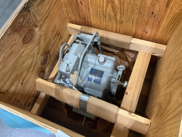 Vickers L36-PVB90-RDG-10-K Hydraulic Pump