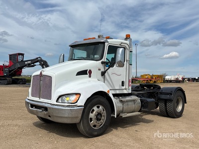2017 Kenworth T300 4x2 S/A Dagcabine Trekker