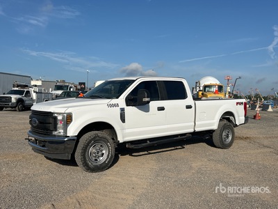 2019 Ford F-250 XL 4x4 Crew Cab Pickup