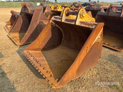 Cat 72 in Q/C Cleanup エクスカベーター用バケット