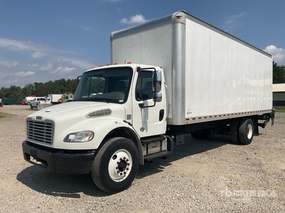 2017 Freightliner M2 106 4x2 شاحنة فان