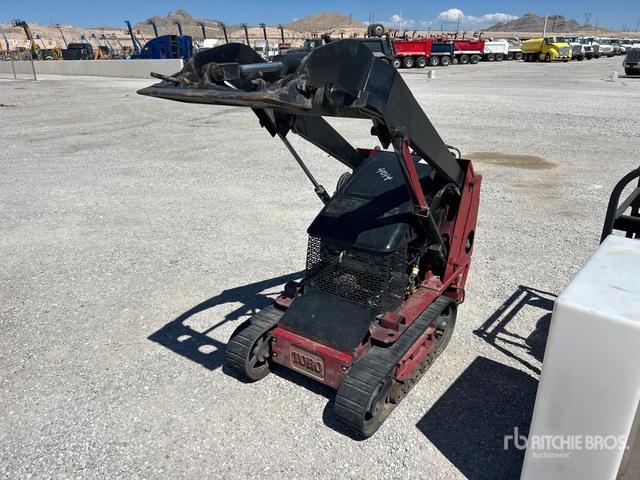 2017 Toro Dingo TX427 Mini Compact Track Loader