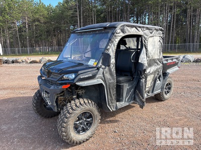 2023 CFMOTO Uforce 4x4 ユーティリティービークル