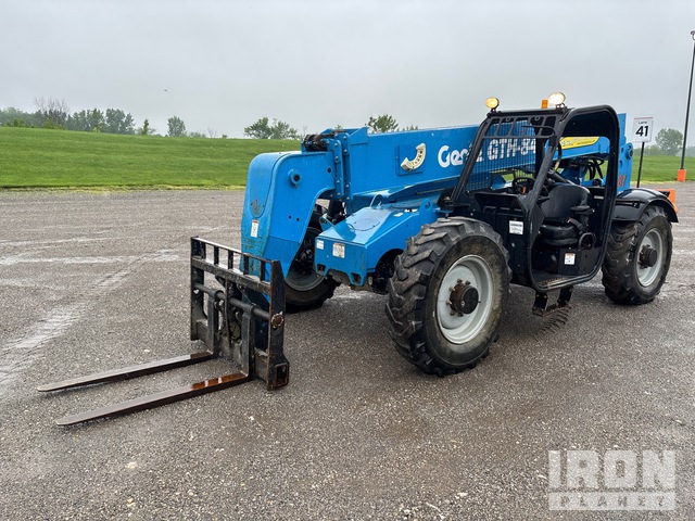 2015 Genie GTH-844 Telehandler
