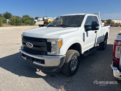 2017 Ford F-250 4x4 Extended Cab Pickup (Inoperable)