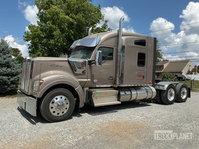 2020 Kenworth W990 6x4 T/A Slaapcabine Trekker