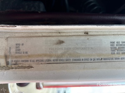 1995 Freightliner FLB Movie Cast Truck Varios Camion