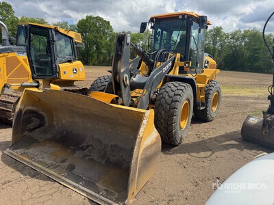2019 John Deere 544L Wheel Loader