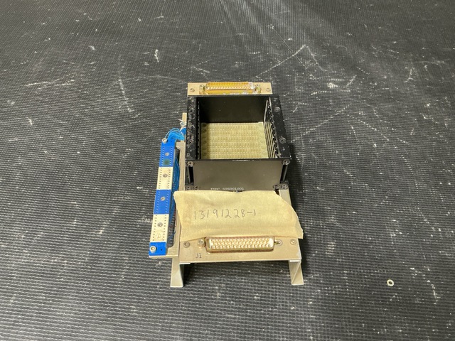 Jered 13191228-1 Electrical Card Holder