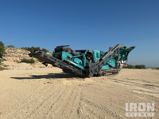 2018 Powerscreen TRAKPACTOR 320SR Closed Circuit Impact Crusher