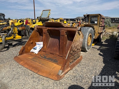 Cat LH410 Mucker Underground Loader