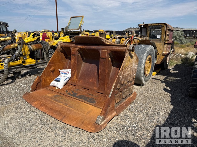 2017 Cat LH410 Underground Loader