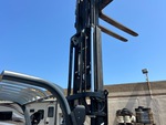 Hydraulics with Mast Lift Cylinders
