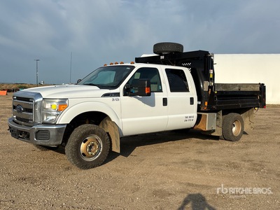 2015 Ford F-350 XLT 4x4 Crew Cab Kipper-Lkw