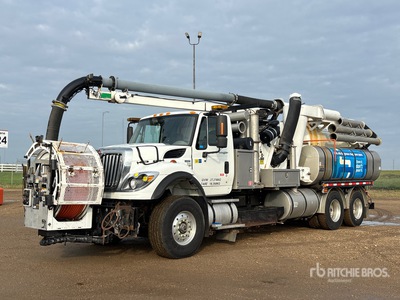 Vactor Guzzler 2100 Series on 2012 International WorkStar 7500 6x4 Sewer Cleaner Truck
