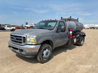 2003 Ford F-550 XLT 2240 L 4x4 Pressure Truck