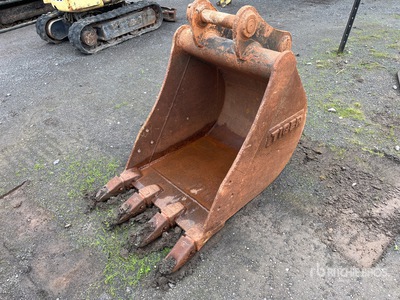 Tiger 600 mm Q/C Digging Excavator Bucket - Fits Cat 308