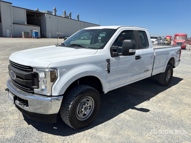 1FT7X2B67KEG76295 2019 photo no. 1
