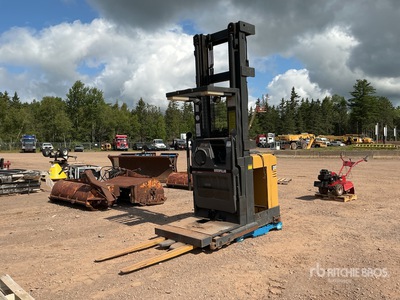 Cat N0R30P 2800 lb Electric Carretilla Retráctil