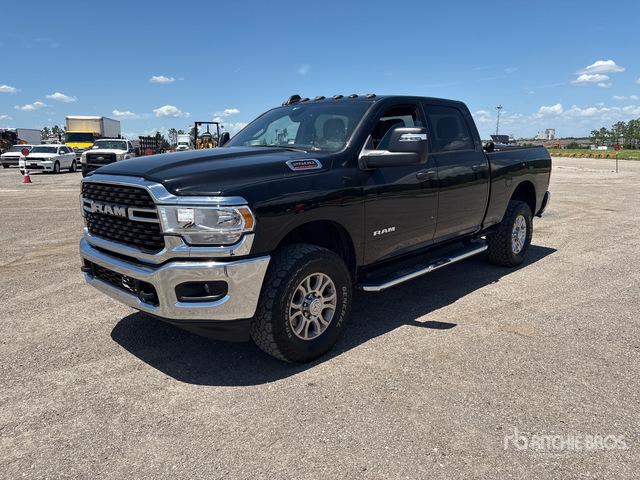 2024 Ram 2500 Big Horn 4x4 Crew Cab Pickup