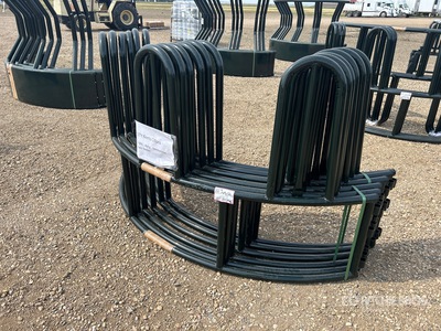 Quantity of (2) 2026 BYT TBF45 Tombstone Bale 家畜用フィーダー (Unused)
