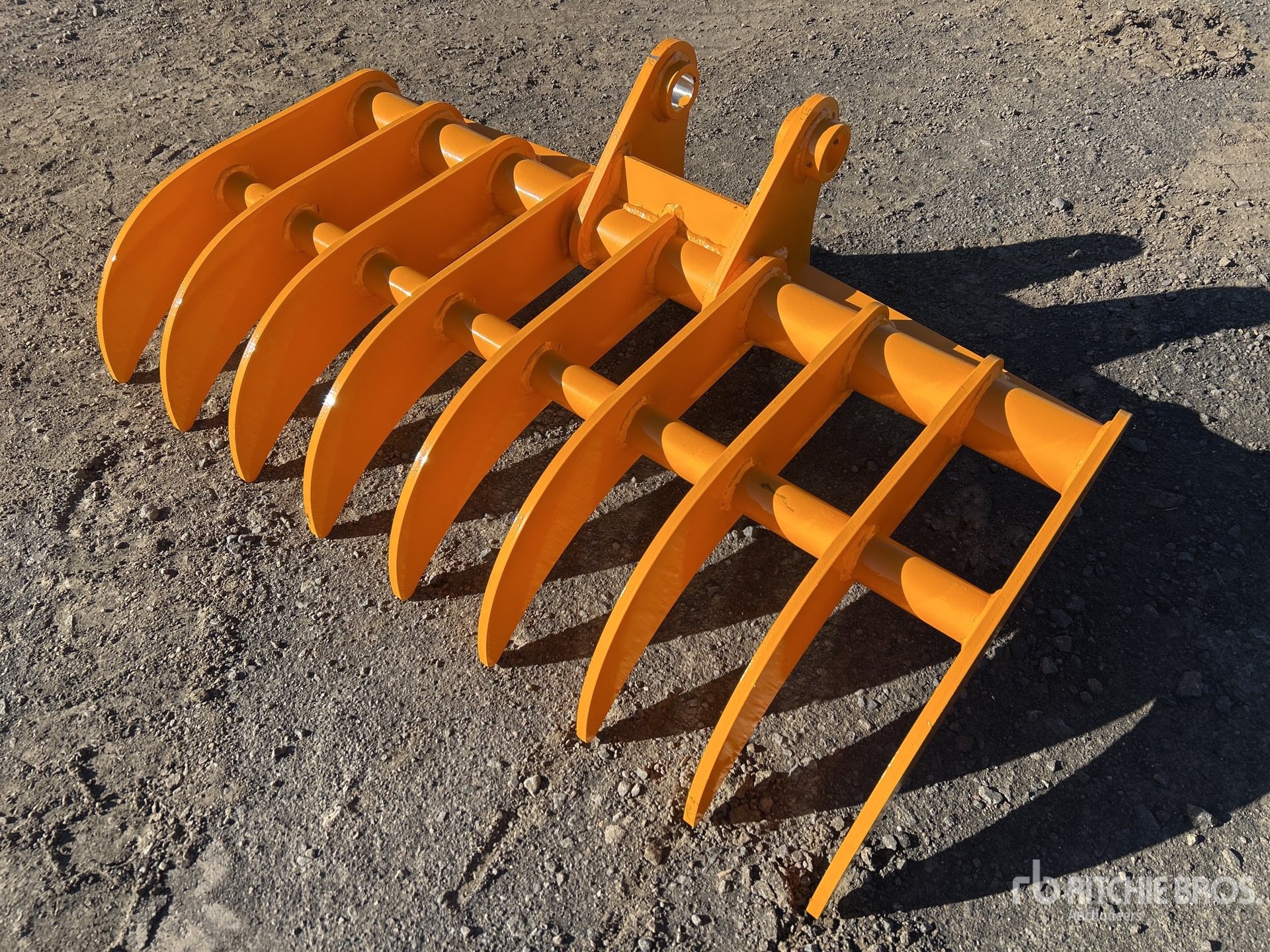 2026 GIYI 1100 mm Excavator Rake - Fits Cat 305 (Unused)