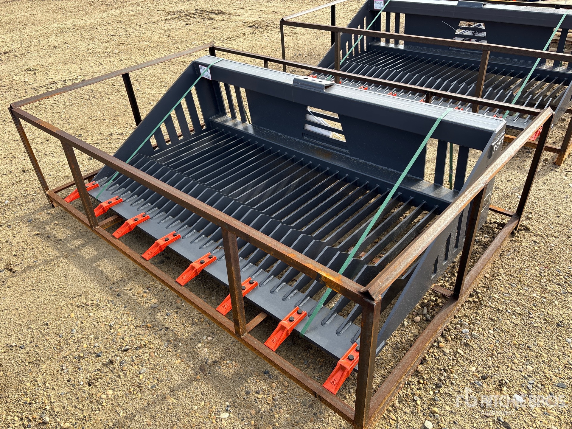 2026 TOFT HSSB-74 74 in Skeleton Skid Steer Bucket (Unused)