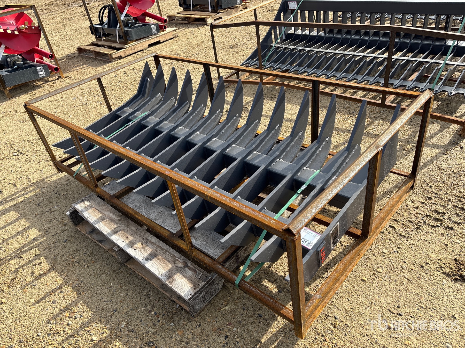 2026 TOFT ST-72 72 in Skid Steer Root Rake (Unused)