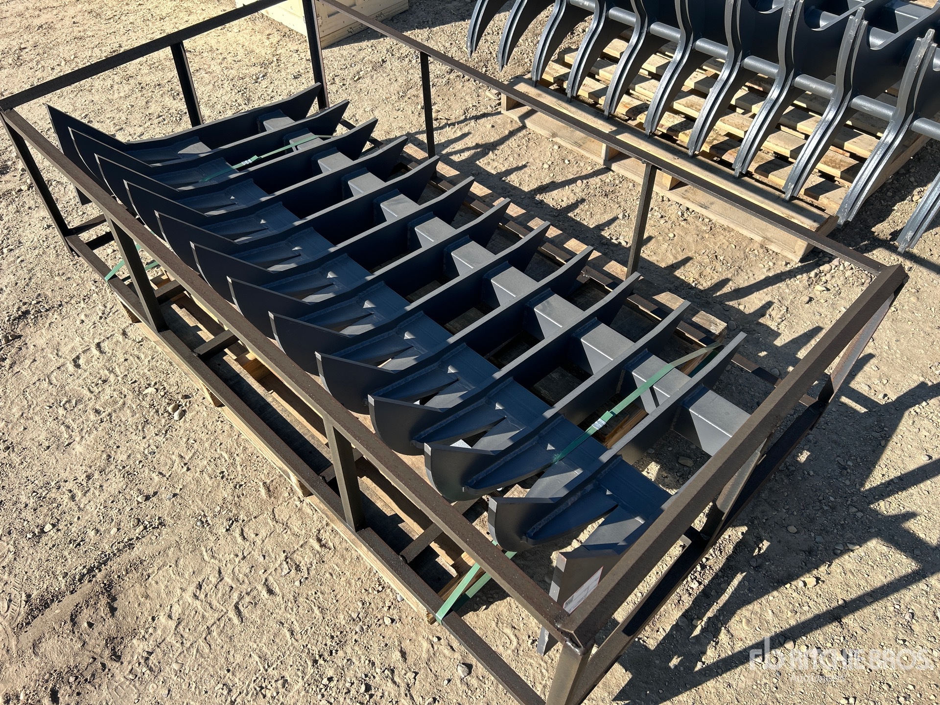 2026 TOFT ST-72 70 in Skid Steer Root Rake (Unused)