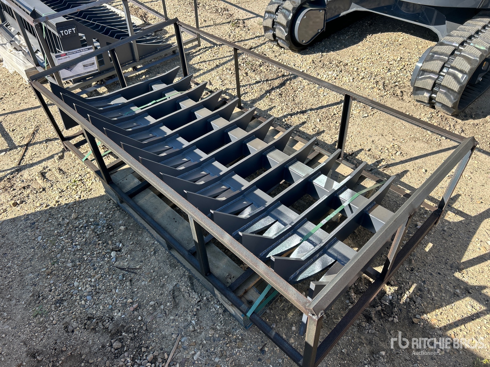 2026 TOFT ST-72 70 in Skid Steer Root Rake (Unused)