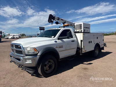 2018 Ram 5500 4x4 Camion de servicios